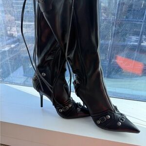 Elegant Black Women's Boots